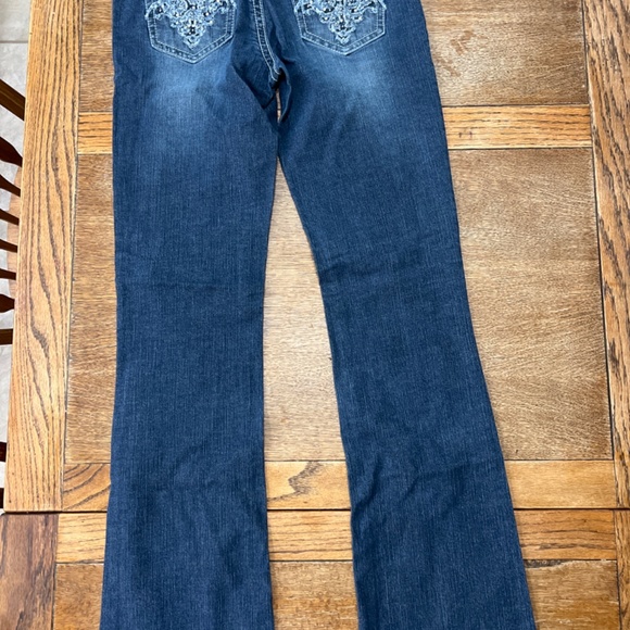 Jeans - Picture 2 of 2